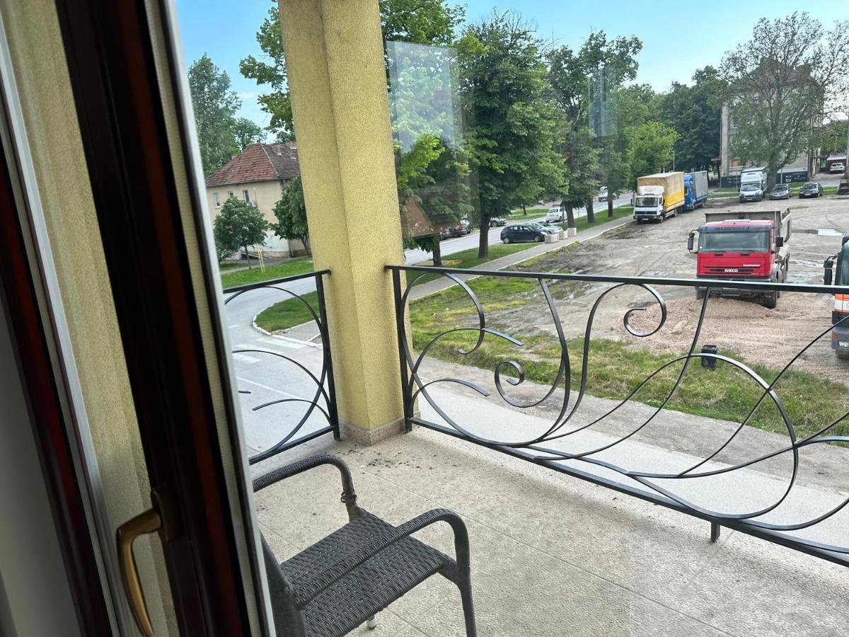 Five Apartments Indija Luaran gambar
