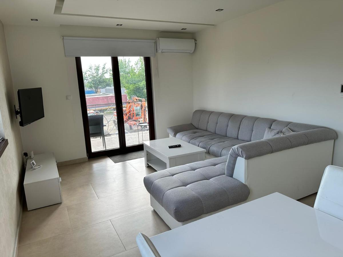 Five Apartments Indija Luaran gambar