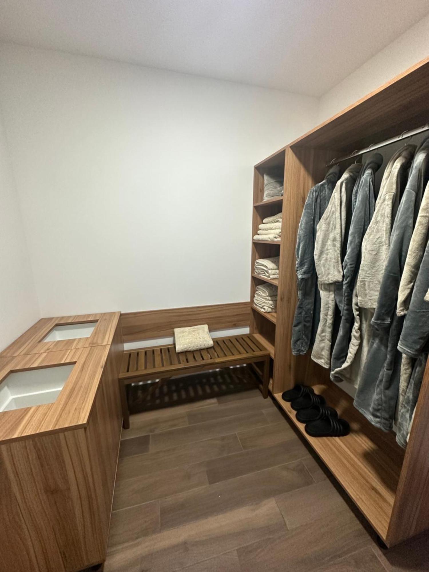 Five Apartments Indija Luaran gambar