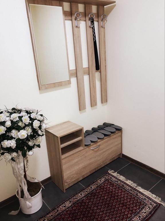Five Apartments Indija Luaran gambar