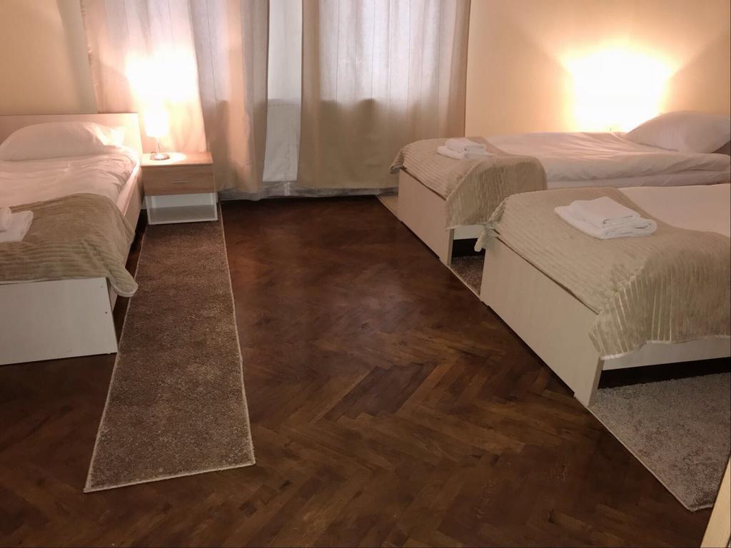 Five Apartments Indija Luaran gambar