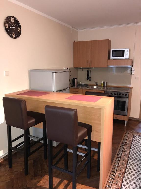 Five Apartments Indija Luaran gambar