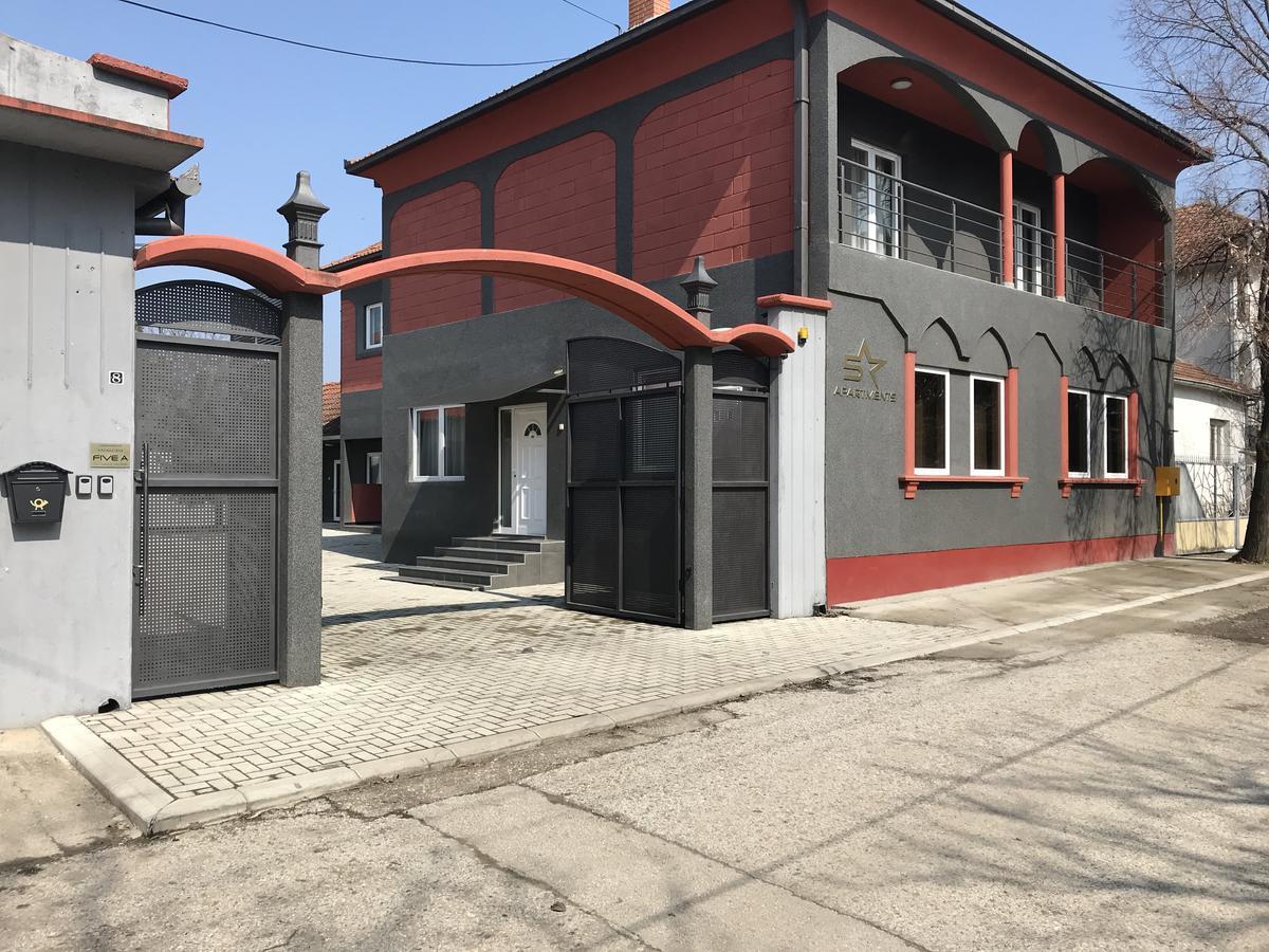 Five Apartments Indija Luaran gambar