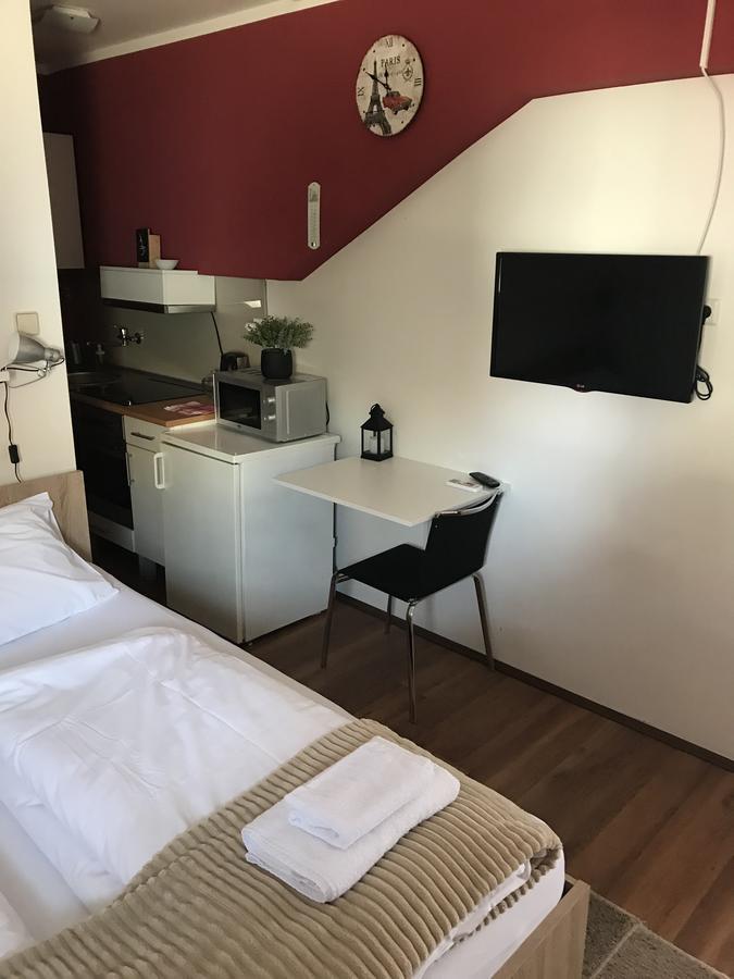 Five Apartments Indija Luaran gambar