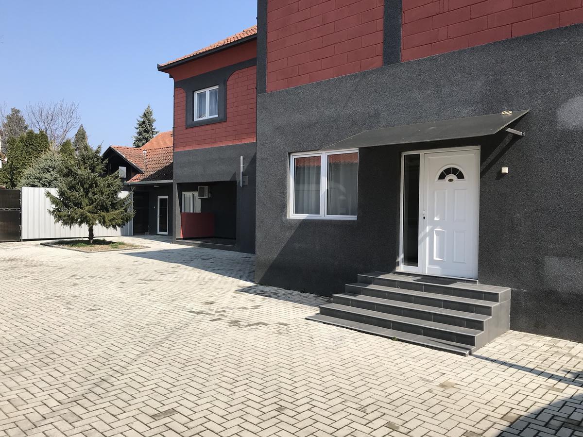 Five Apartments Indija Luaran gambar
