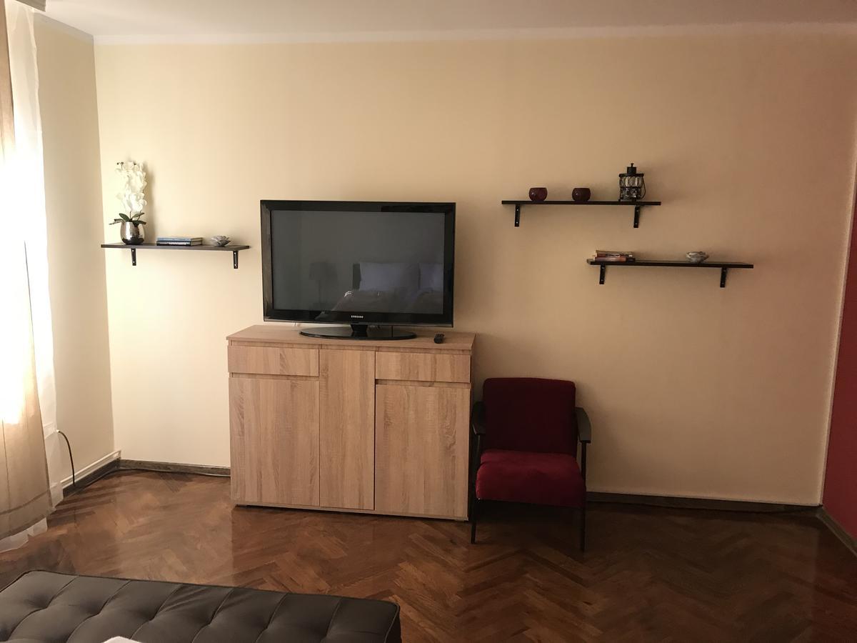 Five Apartments Indija Luaran gambar