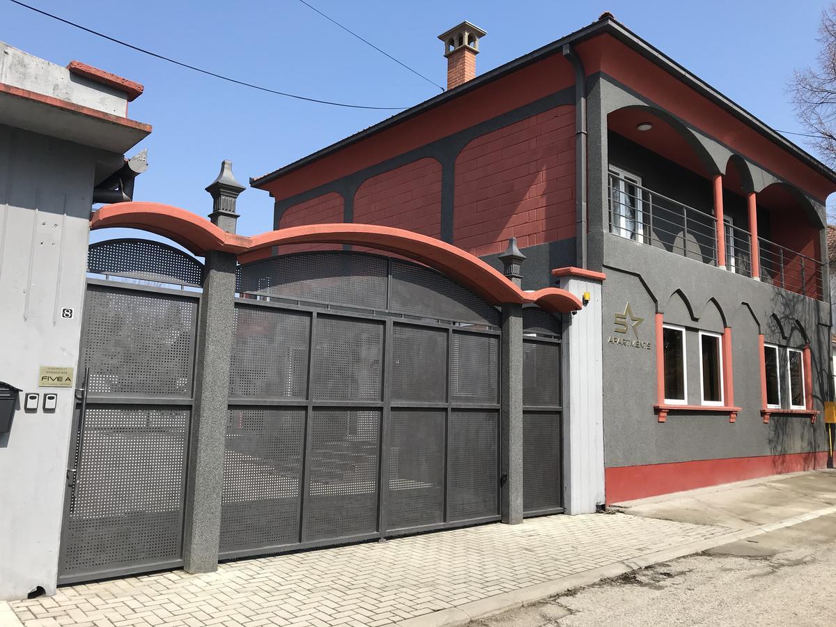 Five Apartments Indija Luaran gambar