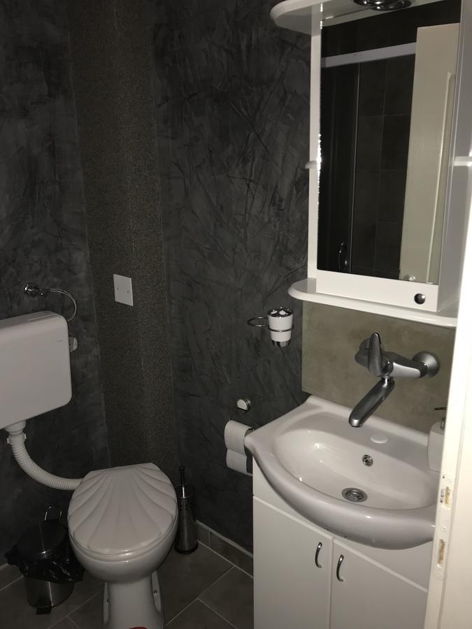 Five Apartments Indija Luaran gambar